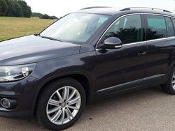 Schwarz Gebraucht 2015 VW Tiguan Sportline SUV | 10.990 € (Fairer Preis)
