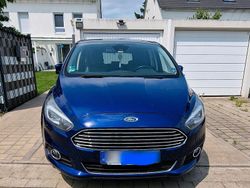 Blau Gebraucht 2017 Ford S-MAX Titanium Van / Kleinbus | 14.950 € (Guter Preis)