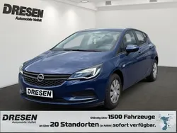 Blau Gebraucht 2018 Opel Astra Selection Limousine | 12.690 € (Fairer Preis)