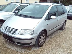 Silber Gebraucht 2006 VW Sharan Comfortline Van / Kleinbus | 1.900 € (Superpreis)