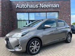 Grau Gebraucht 2019 Toyota Yaris Club Kleinwagen | 14.980 € (Etwas zu teuer)