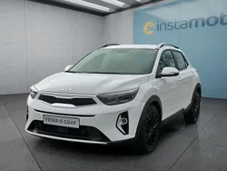 Weiß Gebraucht 2024 Kia Stonic SUV | 20.349 € (Fairer Preis)