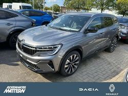 Grau Gebraucht 2024 Renault Espace Techno Van / Kleinbus | 37.995 € (Guter Preis)