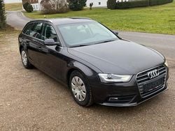 Grau Gebraucht 2013 Audi A4 Kombi | 12.800 € (Etwas zu teuer)