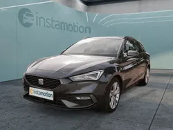 Grau Gebraucht 2024 Seat Leon ST FR Kombi | 28.240 € (Fairer Preis)