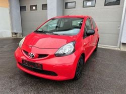 Rot Gebraucht 2009 Toyota Aygo Basis Kleinwagen | 3.290 € (Guter Preis)