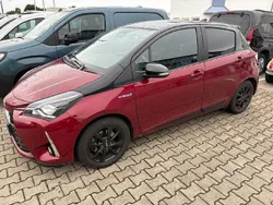 Rot Gebraucht 2019 Toyota Yaris Hybrid Style Limousine | 14.990 € (Guter Preis)