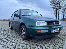 Grün Gebraucht 1996 VW Golf III Limousine | 3.300 €