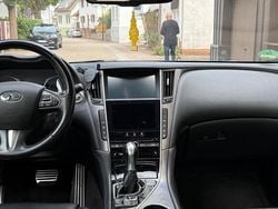 Schwarz Gebraucht 2014 Infiniti Q50 Limousine | 11.600 €