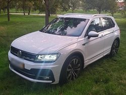 Weiß Gebraucht 2019 VW Tiguan R-line SUV | 23.500 € (Guter Preis)