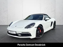 Weiß Gebraucht 2018 Porsche 718 Boxster Cabrio | 74.800 € (Teuer)