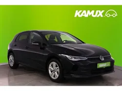 Mythos black Gebraucht 2025 VW Golf VIII Life Limousine | 23.000 € (Guter Preis)