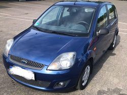 Blau Gebraucht 2007 Ford Fiesta Fun X Kleinwagen | 2.800 € (Teuer)