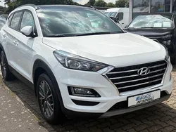 Weiß Gebraucht 2019 Hyundai Tucson SUV | 18.990 € (Fairer Preis)