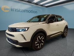 Weiß Gebraucht 2023 Opel Mokka-e SUV | 22.599 € (Etwas zu teuer)