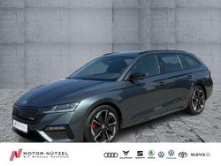 Grau Gebraucht 2021 Skoda Octavia RS Kombi | 24.960 € (Fairer Preis)