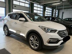 Weiß Gebraucht 2016 Hyundai Santa Fe Premium SUV | 23.200 € (Fairer Preis)