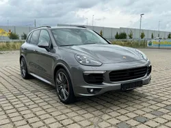 Grau Gebraucht 2015 Porsche Cayenne S SUV | 32.000 € (Guter Preis)