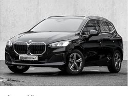 Schwarz Gebraucht 2023 BMW 220 Sport Line Van / Kleinbus | 27.999 € (Guter Preis)