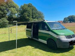 Grün Gebraucht 2007 VW T5 Van | 13.500 €