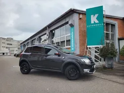 Schwarz Gebraucht 2016 Dacia Sandero Stepway Kleinwagen | 6.690 € (Guter Preis)