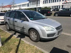 Silber Gebraucht 2006 Ford Focus Trend Kombi | 1.050 € (Superpreis)