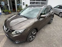 Braun Gebraucht 2015 Nissan Qashqai 360º SUV | 7.700 € (Guter Preis)