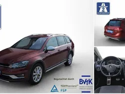 Rot Gebraucht 2020 VW Golf VIII | 21.950 €