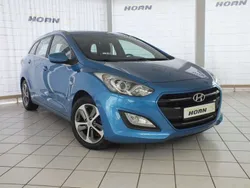 Blau Gebraucht 2016 Hyundai i30 Classic Kombi | 7.990 € (Guter Preis)