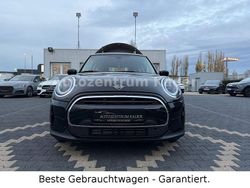 Schwarz Gebraucht 2022 Mini ONE Classic Kleinwagen | 18.490 € (Fairer Preis)
