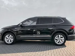 Schwarz Gebraucht 2023 VW Tiguan Allspace SUV | 31.000 € (Superpreis)