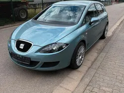 Blau Gebraucht 2009 Seat Leon Limousine | 2.800 € (Fairer Preis)