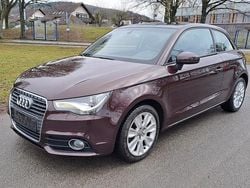 Rot Gebraucht 2013 Audi A1 Ambition Limousine | 5.999 € (Superpreis)