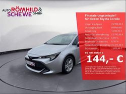 Silver metallic (silber) Gebraucht 2019 Toyota Corolla Comfort Limousine | 15.990 € (Etwas zu teuer)