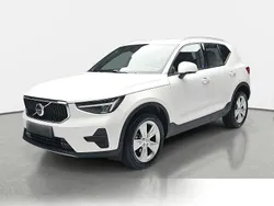 Metallic Gebraucht 2024 Volvo XC40 Core SUV | 33.440 € (Fairer Preis)