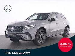 Grau Gebraucht 2025 Mercedes GLC300e AMG SUV | 67.750 € (Fairer Preis)