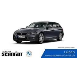 Grau Gebraucht 2016 BMW 330 M Sport Kombi | 24.690 €
