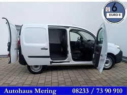 Weiss Gebraucht 2019 Renault Rapid Limousine | 12.852 €