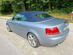 Grau Gebraucht 2025 Audi A4 Cabrio | 5.200 €