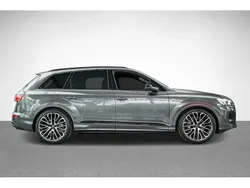 Daytonagrau perleffekt Neu 2025 Audi Q7 S-Line SUV | 114.690 €