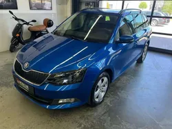 Blau Gebraucht 2016 Skoda Fabia Style Kombi | 8.600 € (Guter Preis)