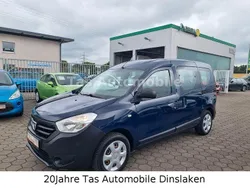 Blau Gebraucht 2014 Dacia Dokker Van | 8.999 € (Teuer)