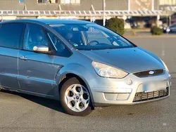 Grau Gebraucht 2009 Ford S-MAX S Van / Kleinbus | 3.900 € (Fairer Preis)
