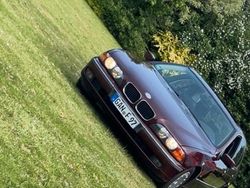 Rot Gebraucht 1998 BMW 523 Limousine | 3.500 € (Guter Preis)