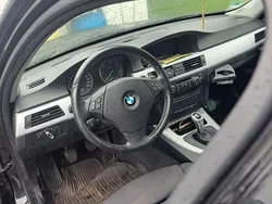 Schwarz Gebraucht 2009 BMW 320 Sport Line Kombi | 2.300 € (Fairer Preis)