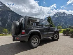 Schwarz Gebraucht 1994 Mitsubishi Pajero SUV | 9.900 €