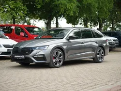 Graphitegrau metallic Gebraucht 2024 Skoda Octavia RS Kombi | 45.889 € (Teuer)