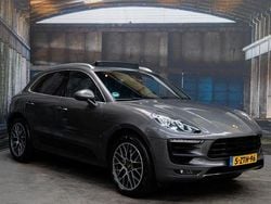Grau Gebraucht 2015 Porsche Macan S Sport SUV | 20.950 € (Guter Preis)