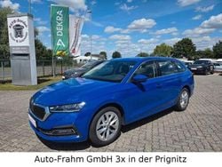 Blau Gebraucht 2021 Skoda Octavia Style Kombi | 21.290 € (Guter Preis)