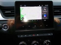 Rot Gebraucht 2022 Renault Captur Zen SUV | 15.500 € (Superpreis)